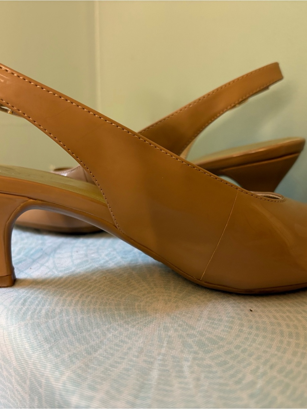 AEROSOLES Nude Patent Peep-Toe Slingback Heels
